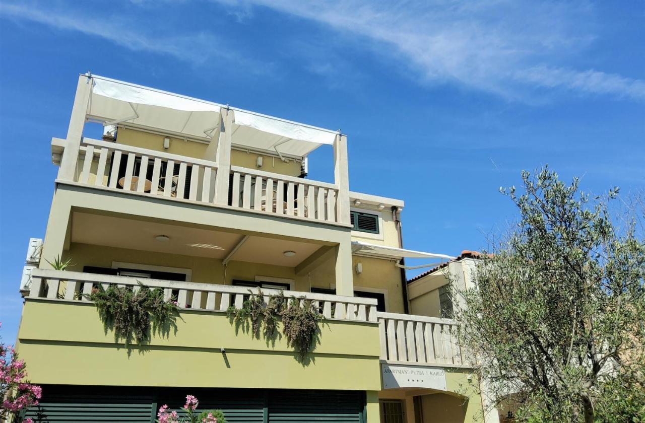 Apartments Petra I Karlo Turanj Luaran gambar